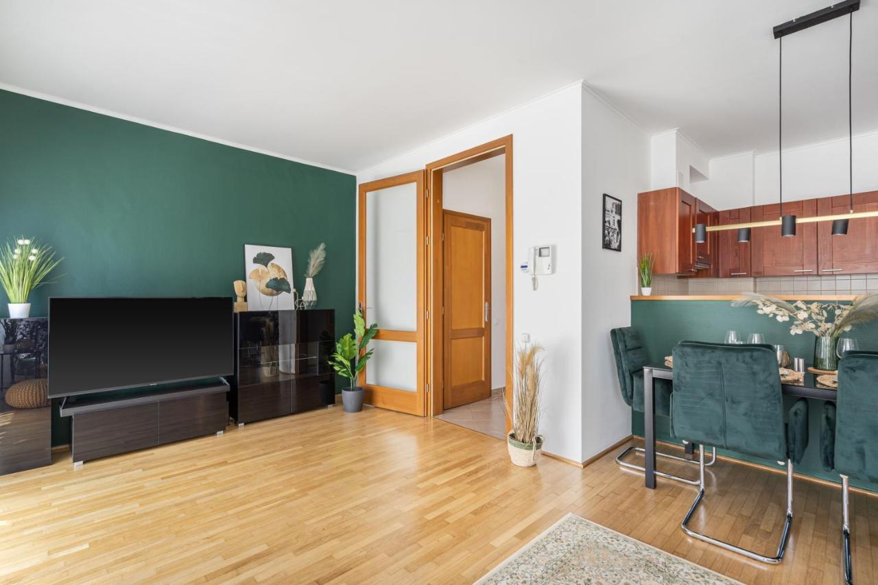 Apartament Prime Location *
